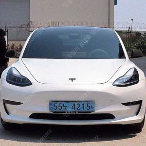 테슬라 모델 3 중고차 테슬라 모델3 중고차 흰색 2021년식 69,912km 스탠다드 레인지 플러스 중고차거래카페