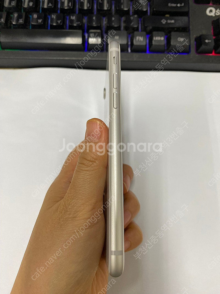 204032 아이폰8 실버 SSS급 128GB 무잔상 ...--4