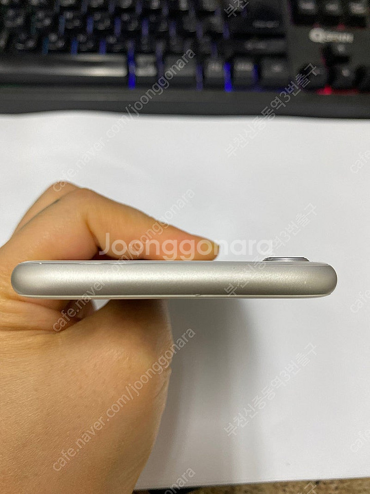 204033 아이폰8 실버 SSS급 256GB 무잔상 ...--1