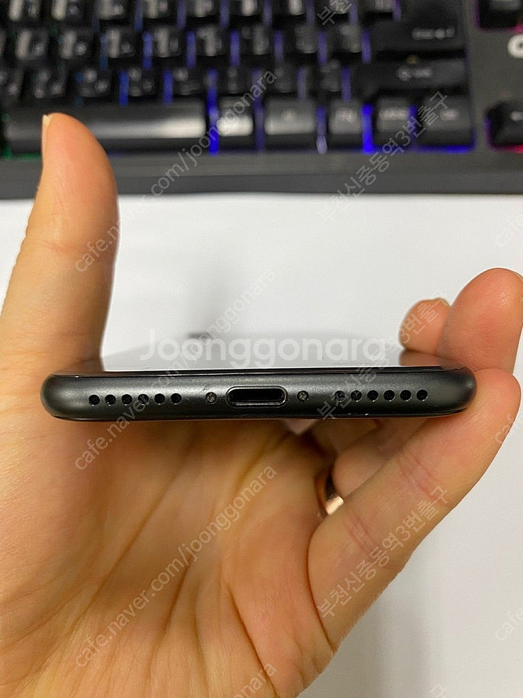 205250 아이폰8 스그 AA급 256GB 무잔상 배...--4