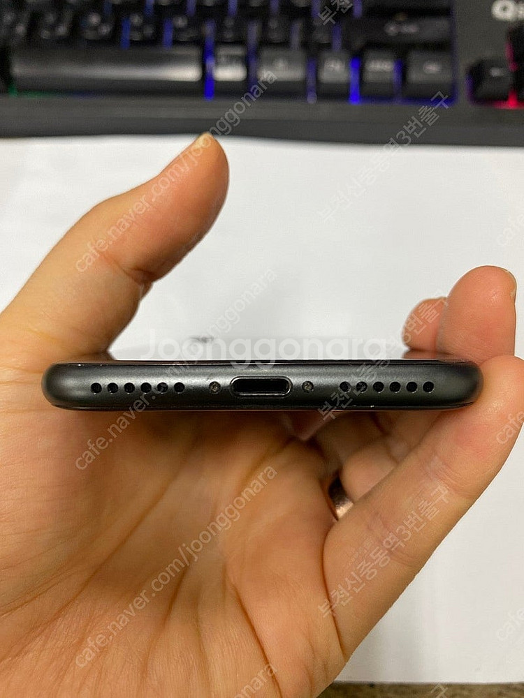 205250 아이폰8 스그 AA급 256GB 무잔상 배...--6