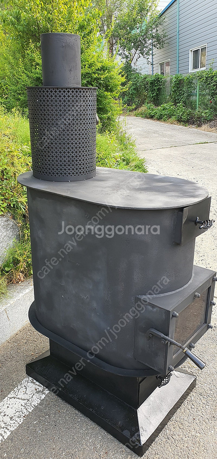 화목난로.--3