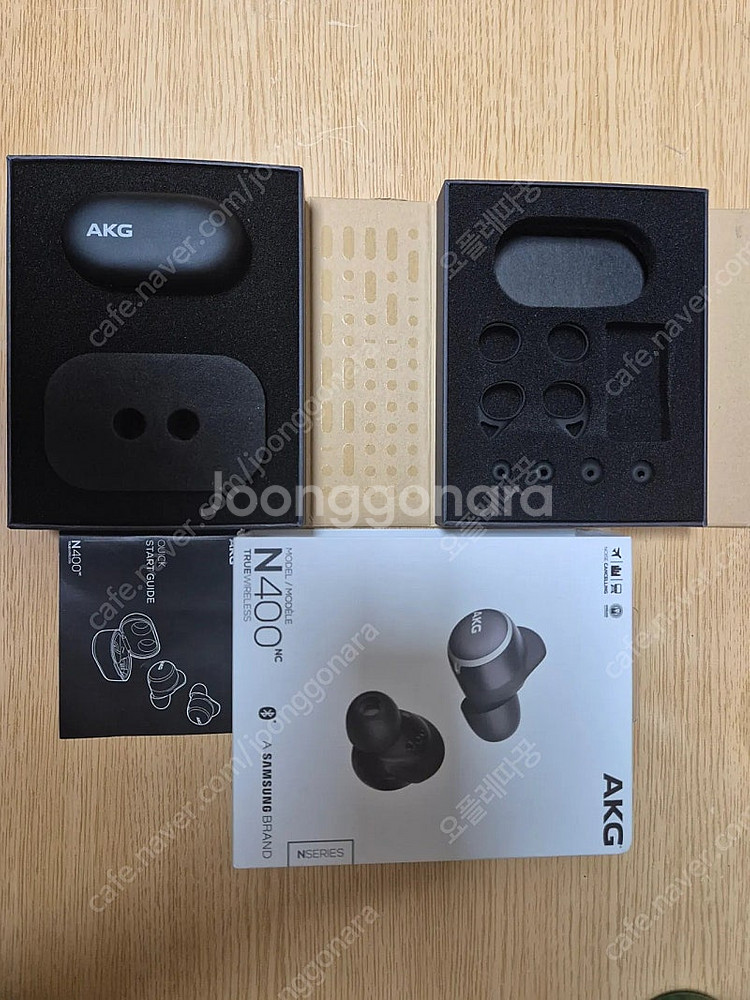 akg n400 무선이어폰 풀박스 판매합니다.--0