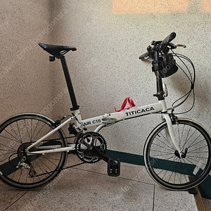 티티카카 에어 C18