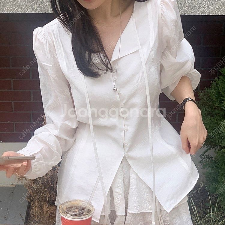 (택포) 르보네어 라인 블라우스 새상품 피치핑크--0
