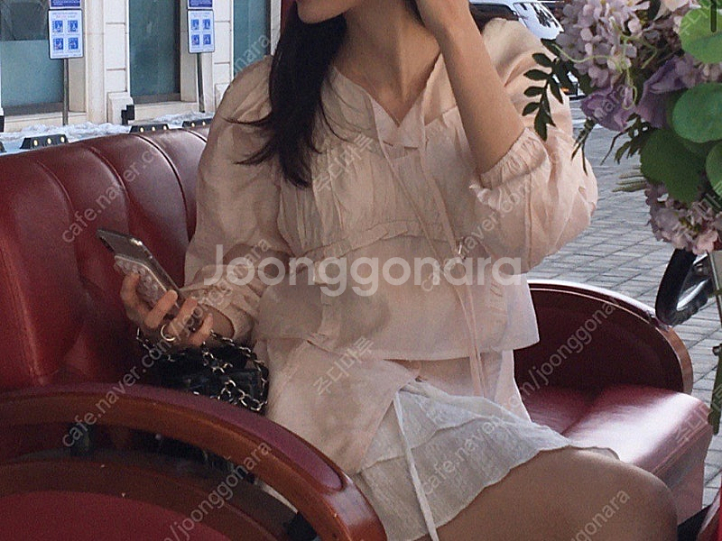 (택포) 르보네어 라인 블라우스 새상품 피치핑크--2