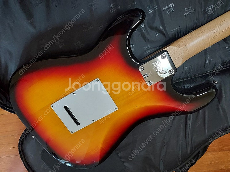 squier by fender 일렉기타 20만원(상태좋...--8