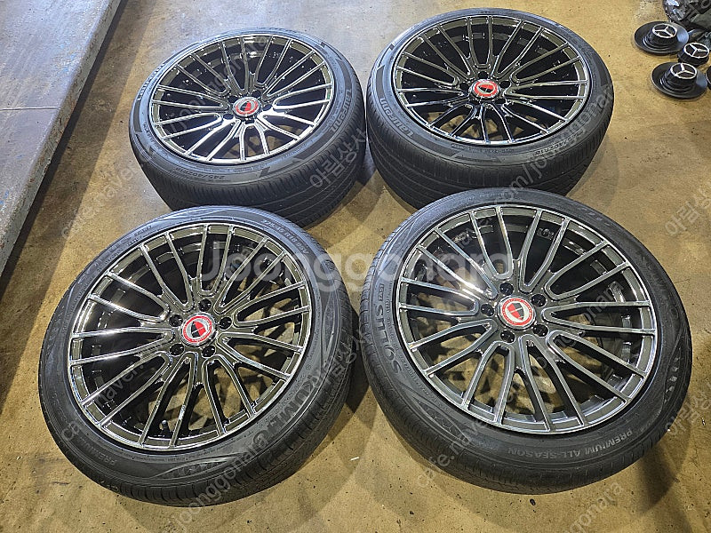 (판매) GT 05 블랙크롬 18인치 휠타이어--0