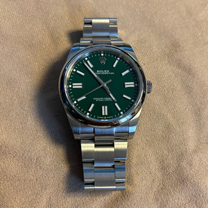 롤렉스 오이스터퍼페츄얼 41mm 그린다이얼(가격인하)