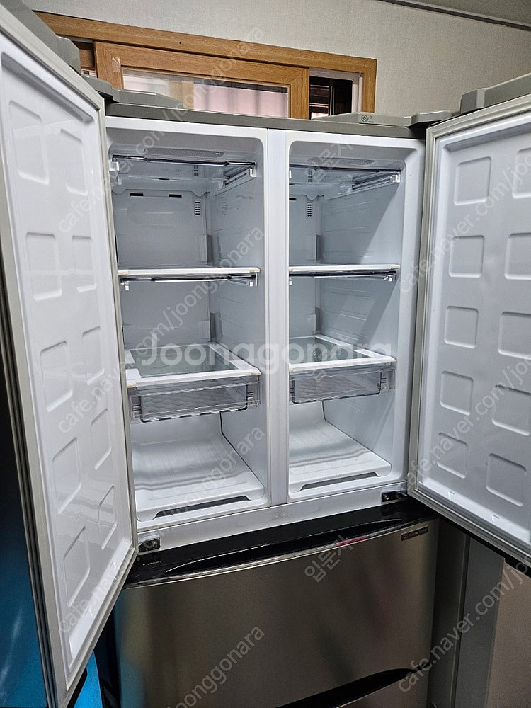 LG 디오스 김치 냉장고 팝니다 [405L]--2