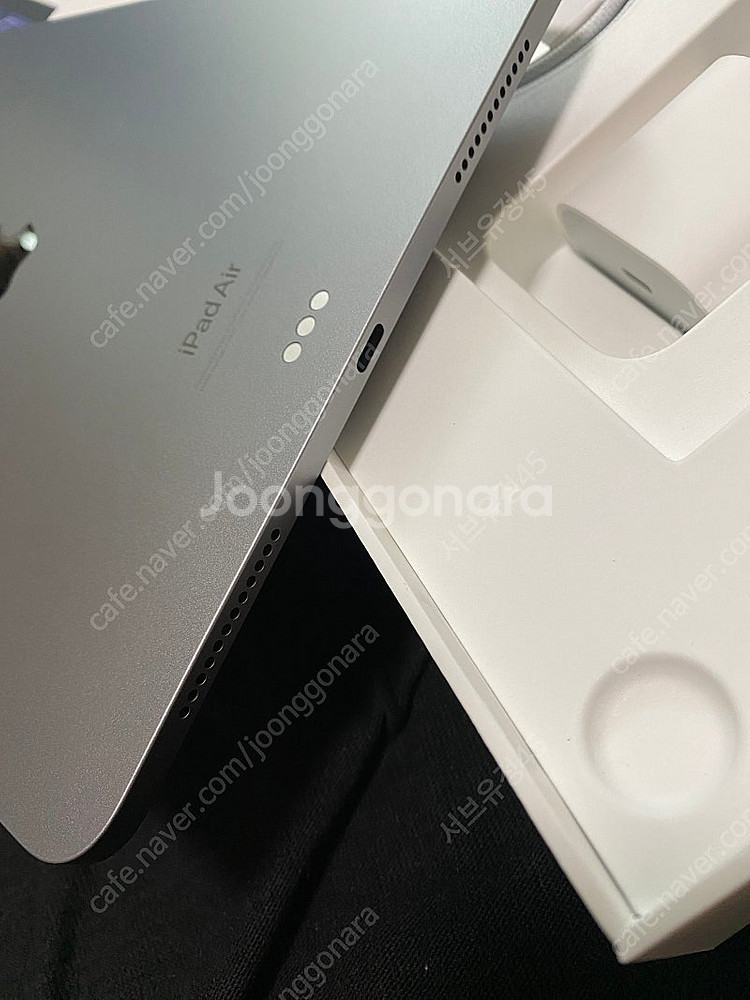 아이패드에어 M2 11인치 256GB wifi 각인있음...--1