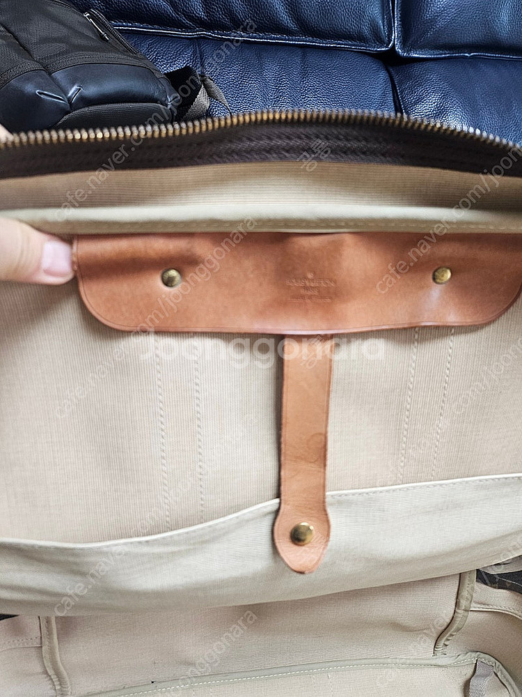 루이비통 보스턴--1