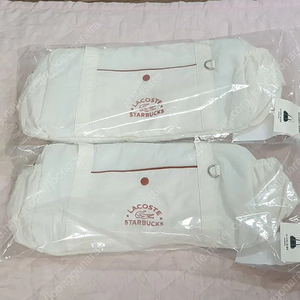 스타벅스 라코스테 멀티플백 아이보리 프리퀀시 가방 팔아요!