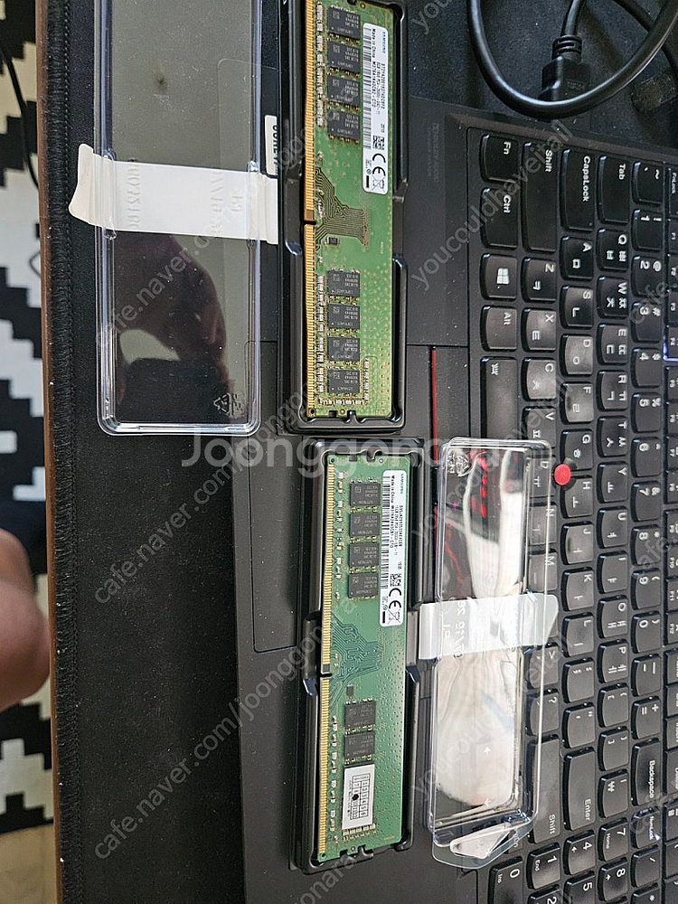 삼성DDR4 2666V 16GB + 8GB--2