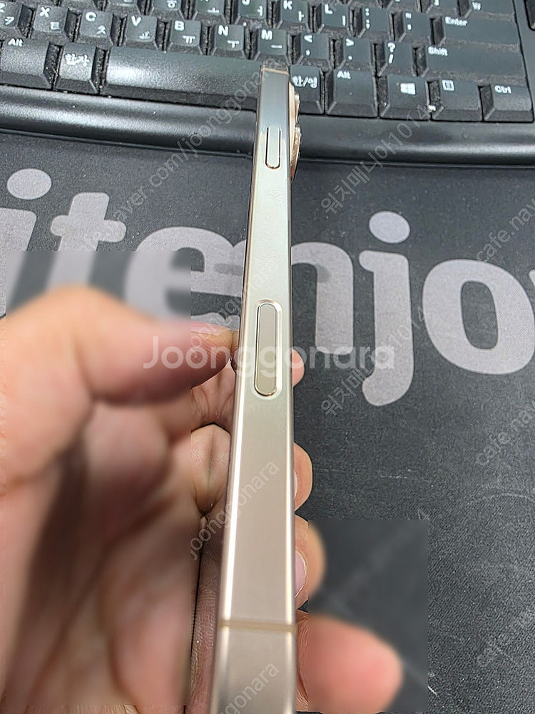 아이폰16프로맥스 1TB 애케플 판매합니다.--6