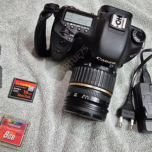 캐논 EOS 7D + 탐론17-50 (f2.8) + cf 메모리 2개 + 삼각대 + 카메라가방 풀세트 (DSLR)