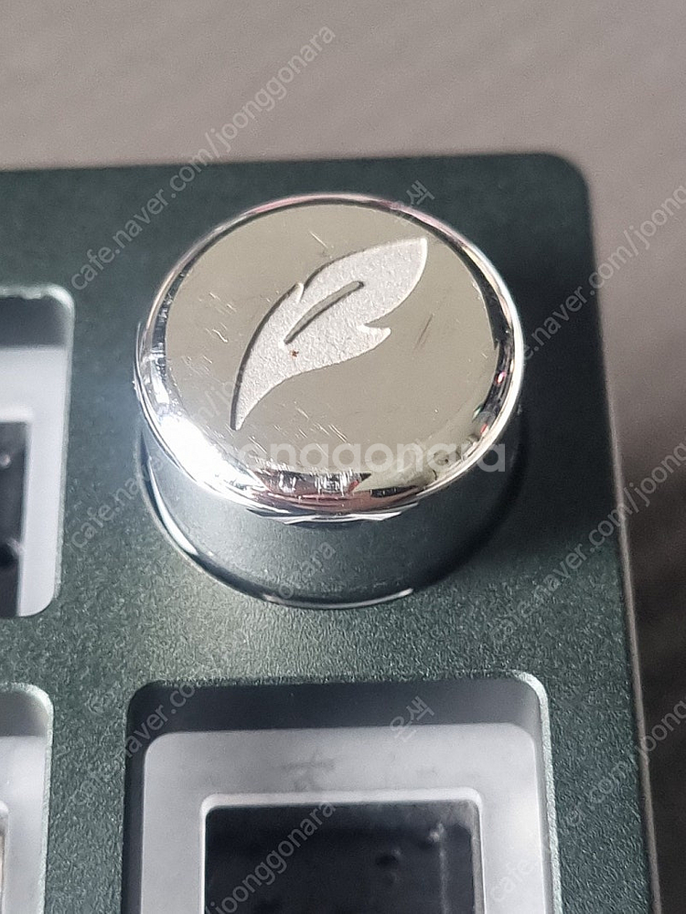 QK75 다크크린 커스텀키보드--4