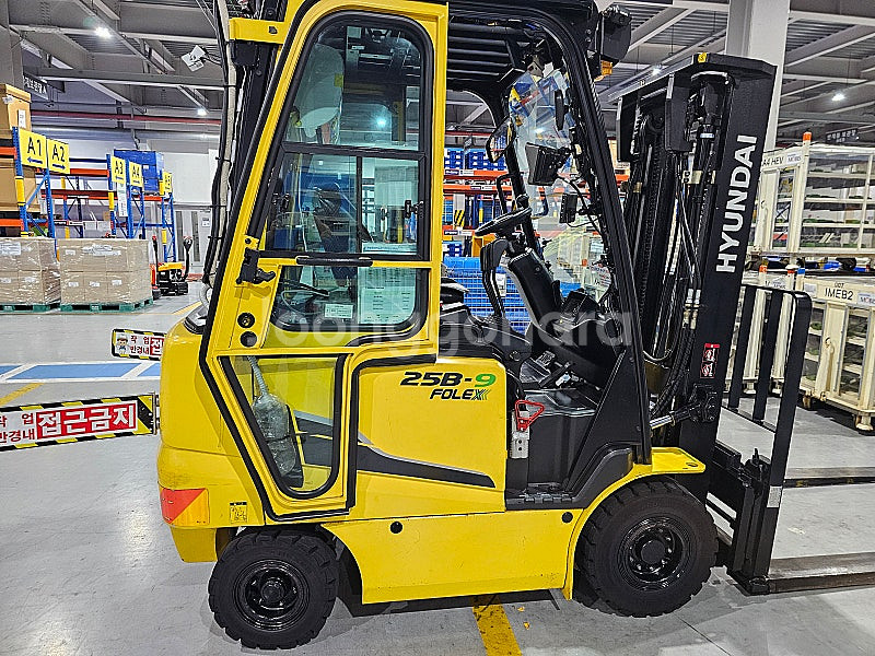 전동지게차 현대25B-9 2.5t--0