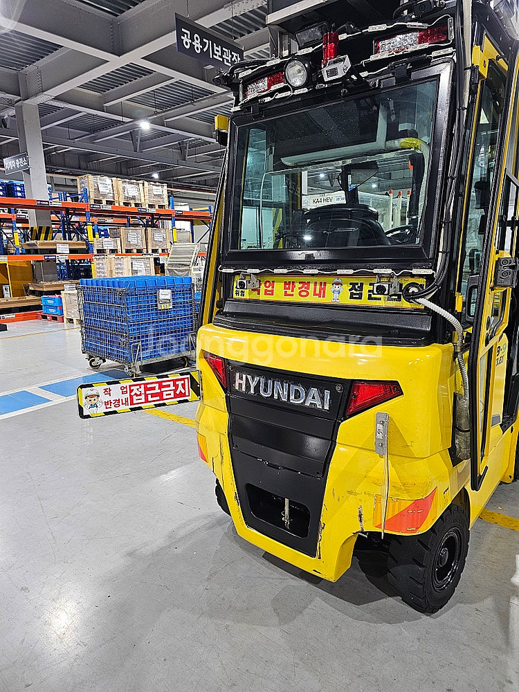 전동지게차 현대25B-9 2.5t--3