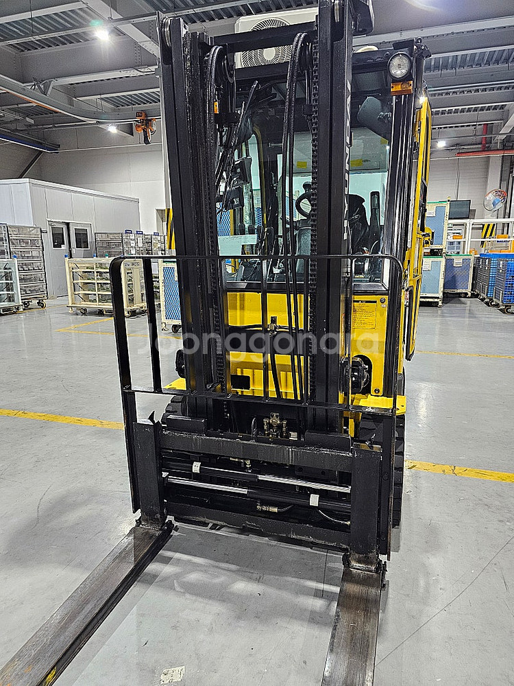 전동지게차 현대25B-9 2.5t--4