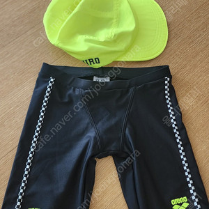 히로 아레나 바지70사이즈모자셋트