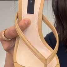 R2W 알투더블유 네사 스트랩 힐_5cm Nessa strap heels