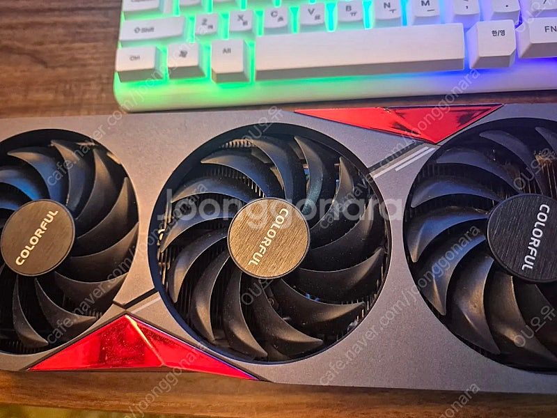 컬러풀 RTX3070TI 8GB 3팬 그래픽카드--0