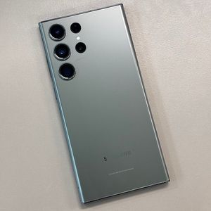 *S급*갤럭시S23울트라 그린색상 256용량 23년6월개통 미파손 무잔상 상태좋은 S급 단말기 54만 판매합니다