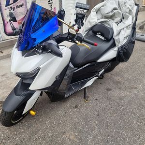 XMAX 300 19년식 팝니다