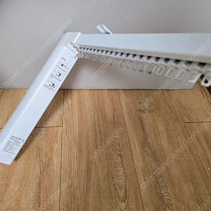 헤이홈 전동커튼 레일+모터 팝니다. (가로 442cm 한샘 마포점 구매)