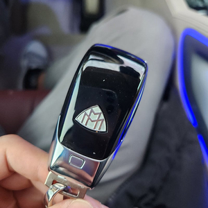 마이바흐 S680, GLS600, S580, S560 차량키 핸들락 차문잠김 시동불능 상황 긴급출장 방문 제작 차량키 스페어키 복사