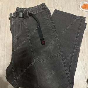 그라미치 루즈테이퍼드 블랙청바지 M사이즈