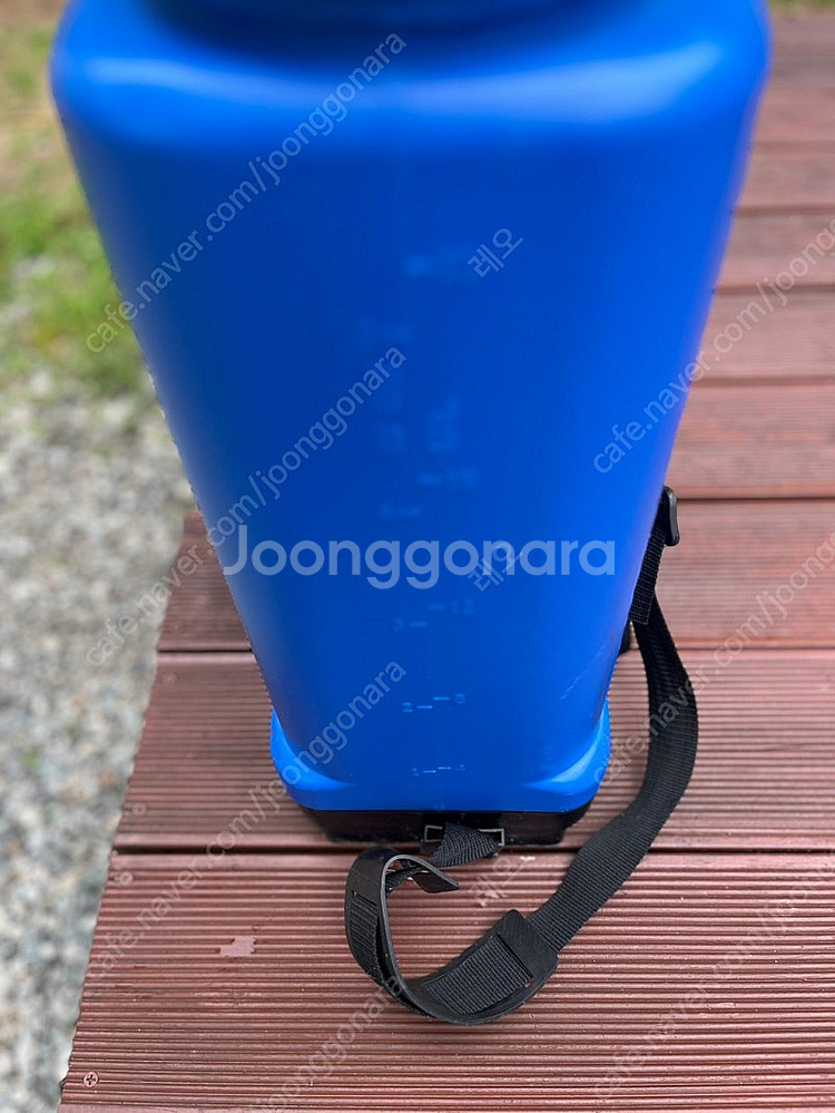 수동 농약 분무기--------------------2만--4