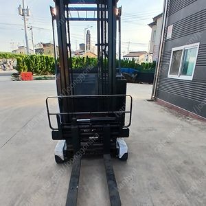 전동 지게차 1.15톤 자동발 16년식 580만