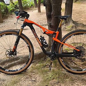 위아위스 알페카 프로 (S)사이즈 기함급 MTB 경량 자전거
