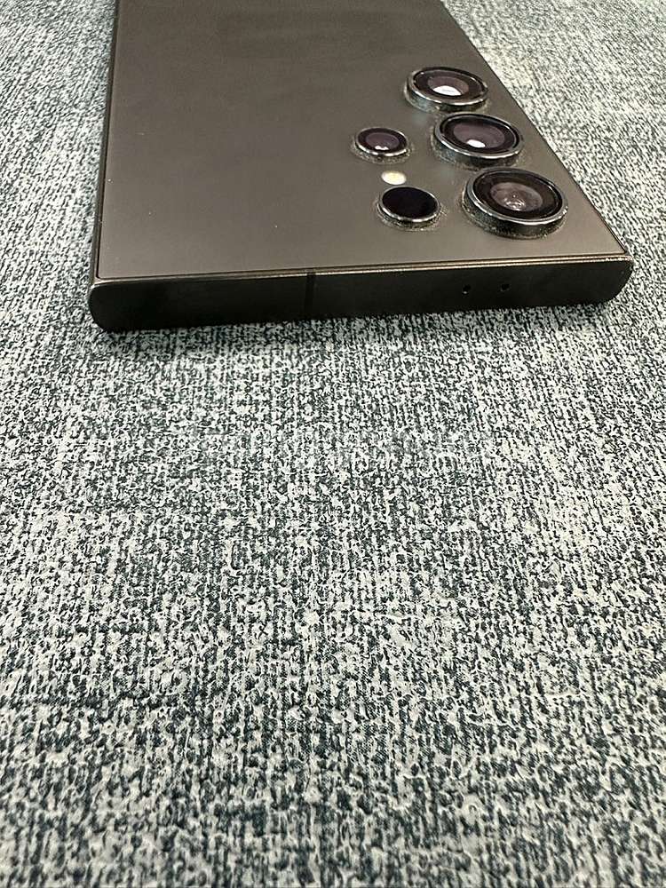 갤럭시S24울트라 256G 블랙 24년 5월개통 무잔상...--7