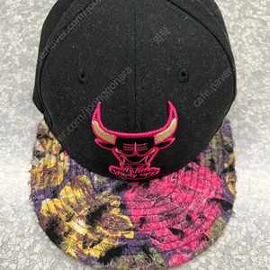 뉴에라 스냅백 9fifty 새상품 판매합니다!!