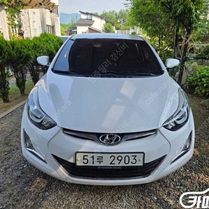 중고 더 뉴 아반떼 1.6 GDI 스마트 (5인승) 2015 년식 흰색 저신용 중고차