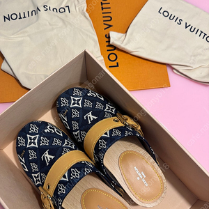 루이비통 1854 코티지 클로그 뮬 36사이즈