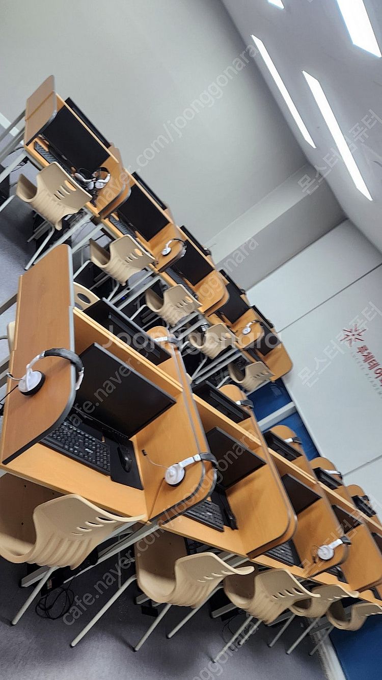 삼성 엘지 등 각종 브랜드, 사이즈 별 모니터 판매합니...--9