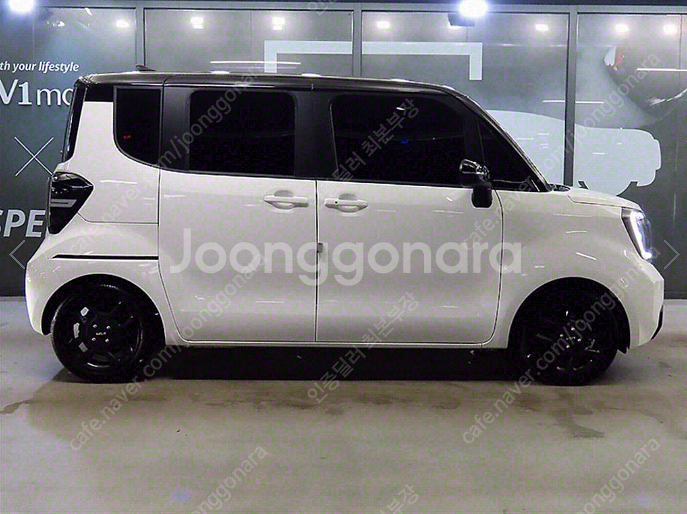 레이중고차가격 화이트바디 신차급 차량입니다! 주행거리 짧은 쌩쌩한 중고차!--4