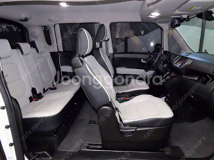 레이중고차가격 화이트바디 신차급 차량입니다! 주행거리 짧은 쌩쌩한 중고차!--9