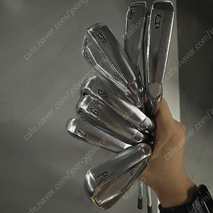 스릭슨 zx7 4-p 아이언