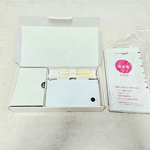 닌텐도 dsi 화이트 A급 풀박+게임많은칩 [한글]