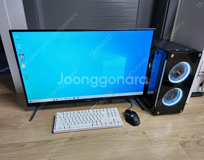 컴퓨터 + 32인치 모니터 판매 합니다.--0