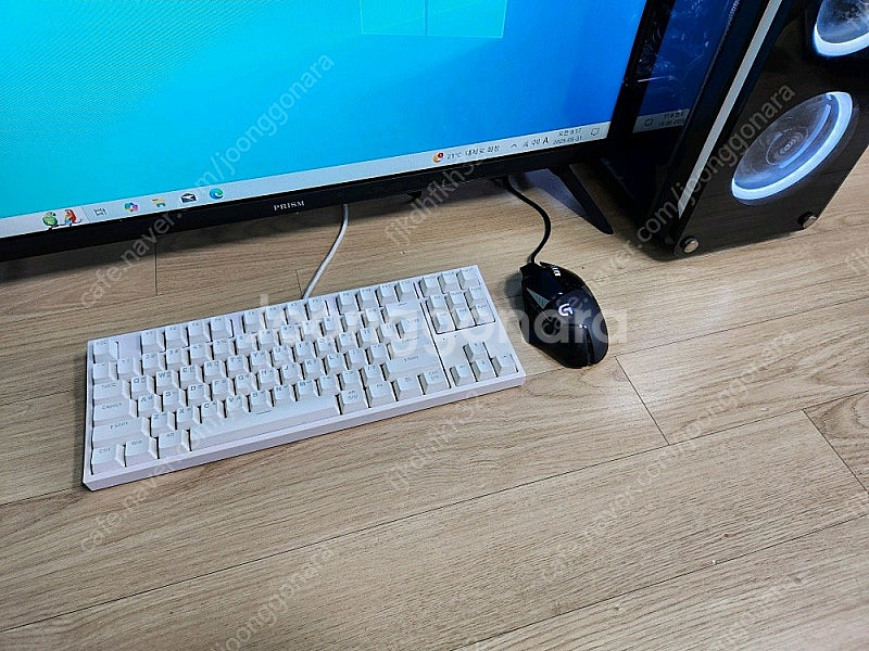 컴퓨터 + 32인치 모니터 판매 합니다.--1