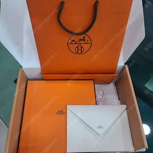 (정품) 에르메스 여자 벨트 실착용x 새상품 풀박스 구성품 다 있음