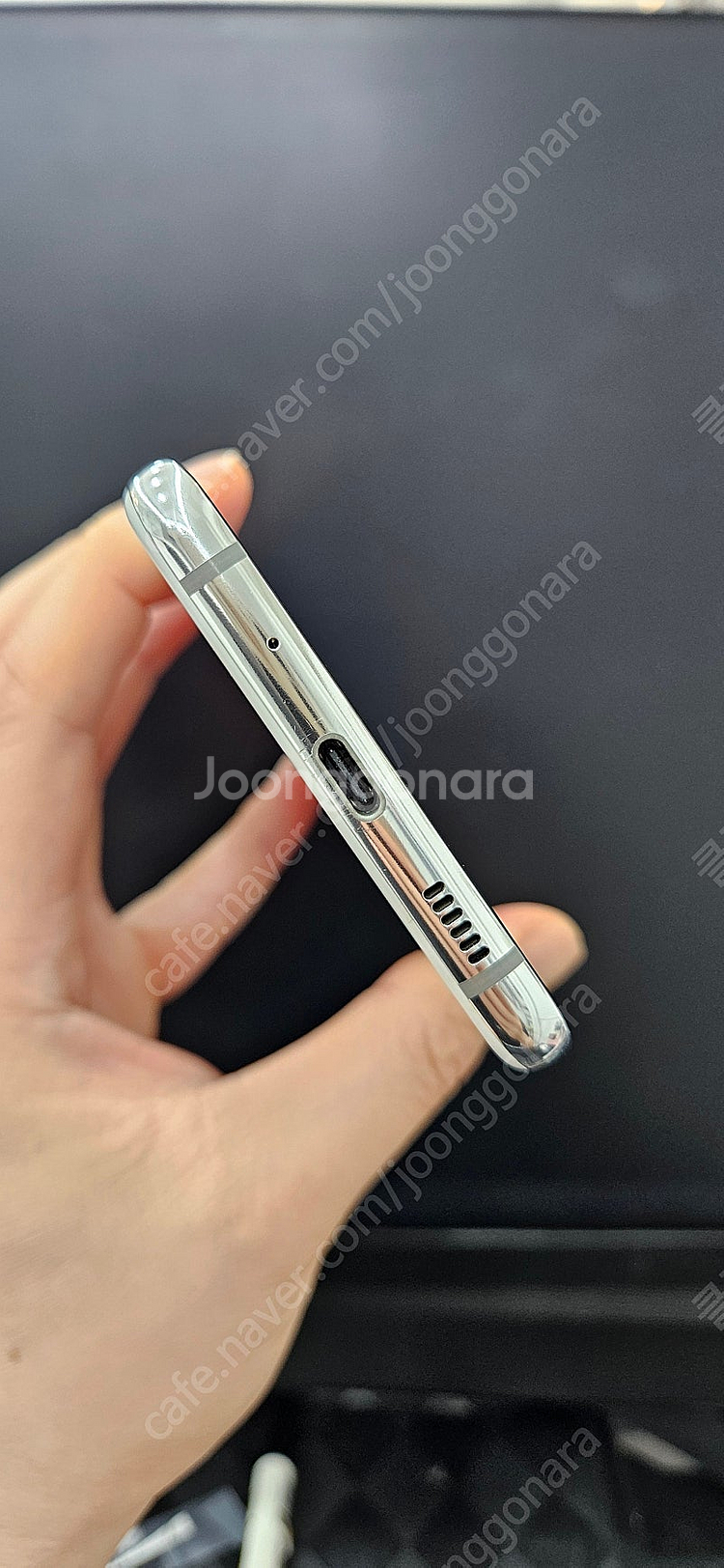 갤럭시A퀀텀2 A826 128G A급 화이트 13만 인...--4