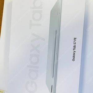 갤럭시탭S7FE 64기가 단순개봉 실버 팝니다