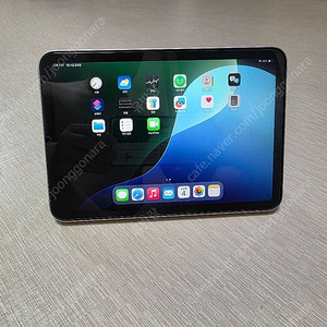 아이패드미니 A17 Pro wifi 스타라이트 256기가 판매합니다.